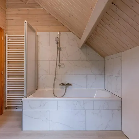 Huswell - Tranquil Retreat, Cozy In The Heart Of Urse * Aalter