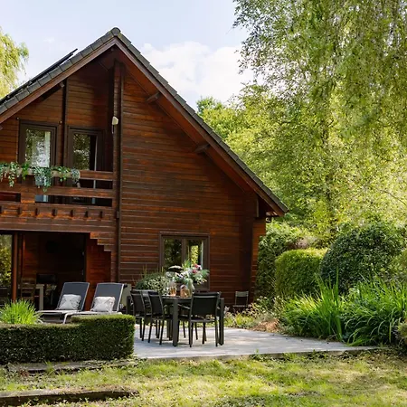 Huswell - Tranquil Retreat, Cozy In The Heart Of Urse Aalter